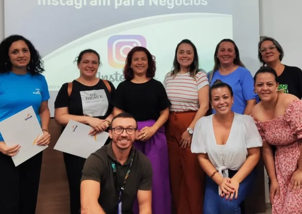 Tem raízes numa peça de literatura clássica em Latim em